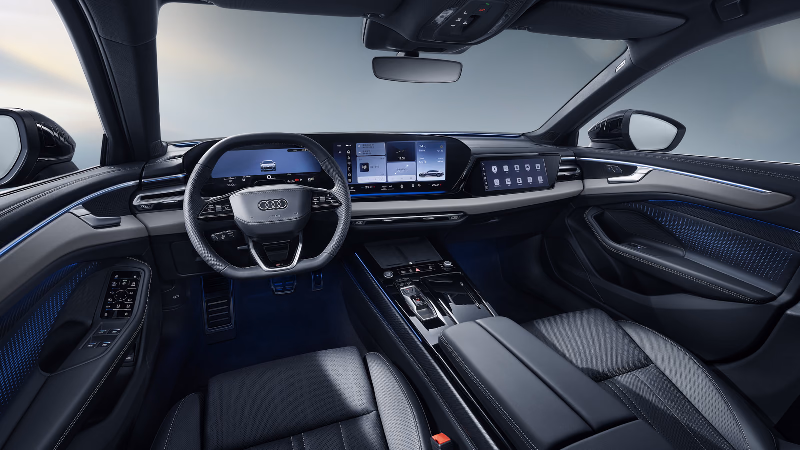 Цифровой салон новой Audi A6L с тремя экранами