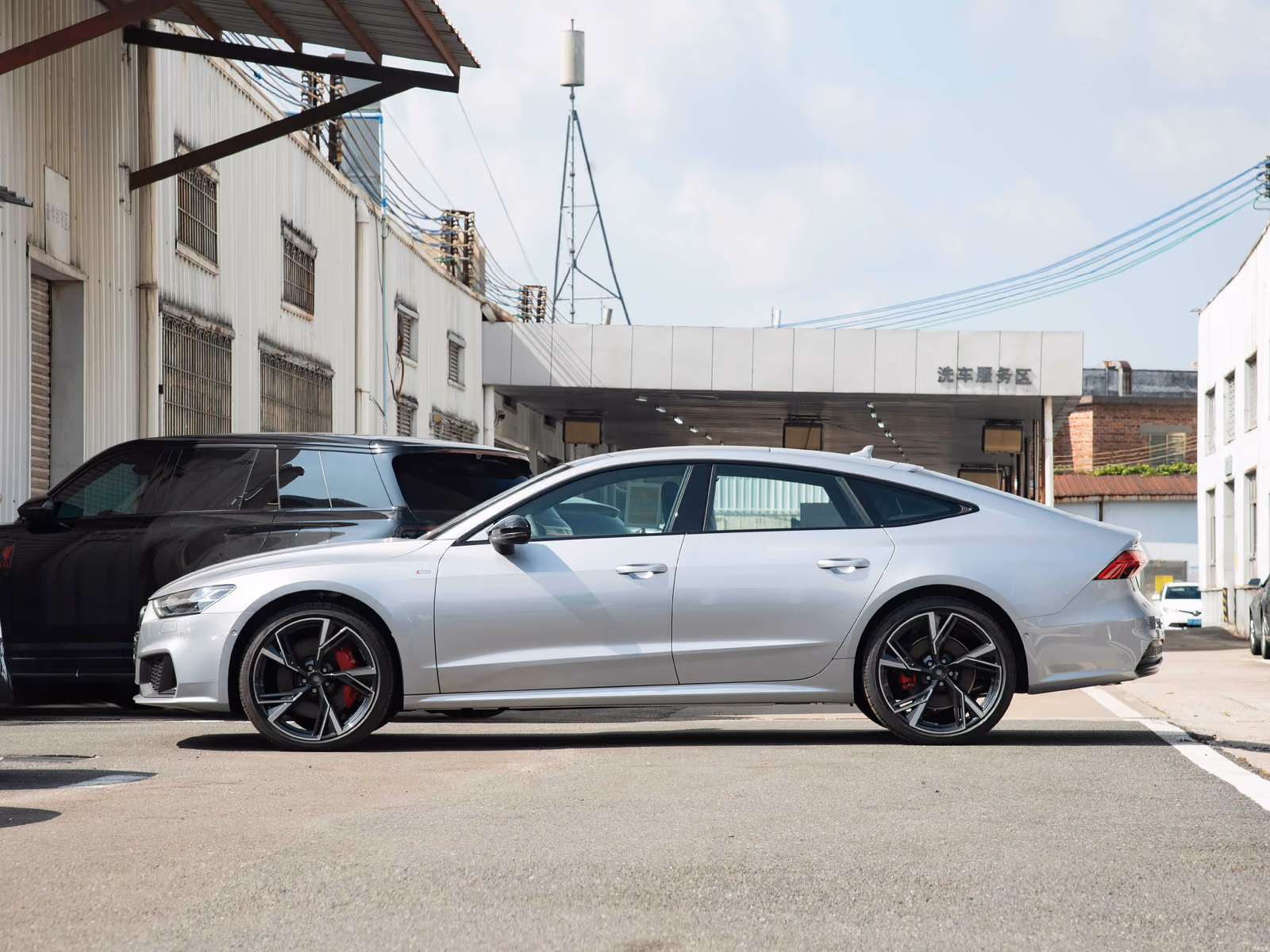 Audi A7 Sportback — кузов лифтбек в профиль