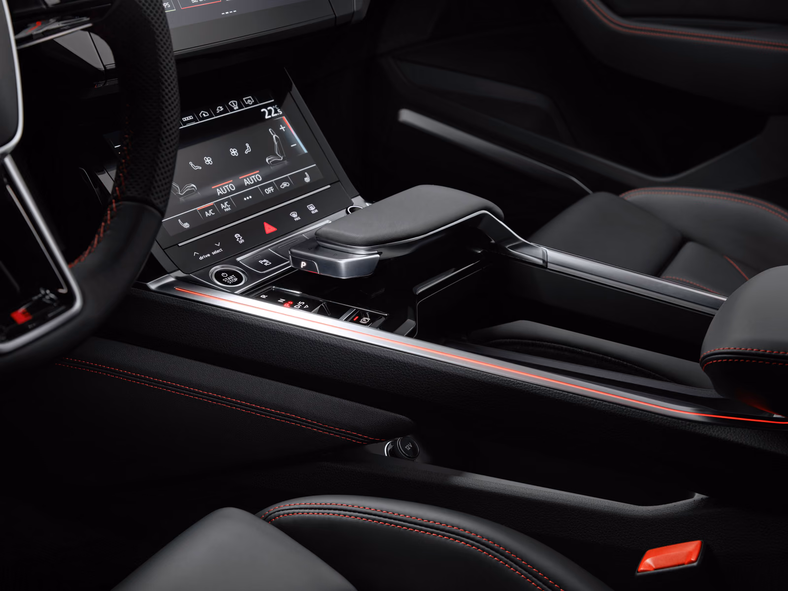 Audi Q8 e-tron — кресла