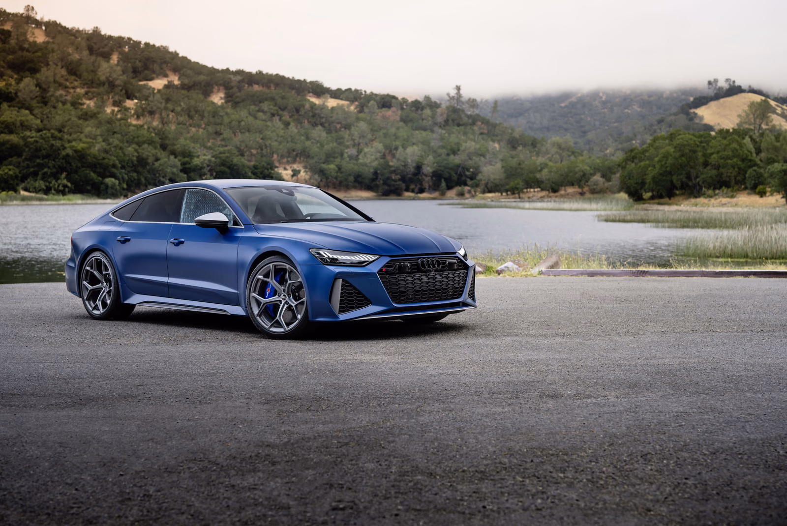 Audi RS 7 Sportback performance — статический передний ракурс