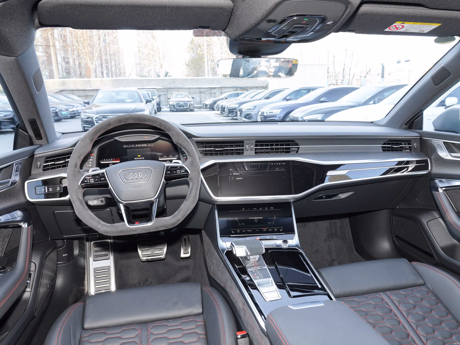 Audi RS 7 Sportback performance — водительская зона