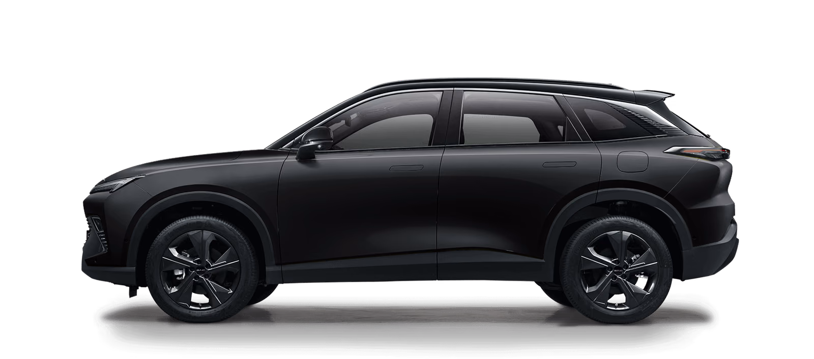 Чёрный BAIC X55 в профиль