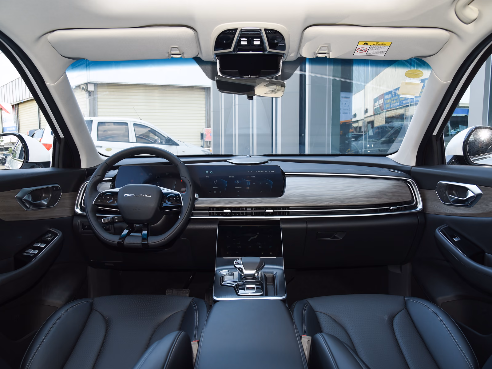 BAIC Beijing X7 — передняя панель салона