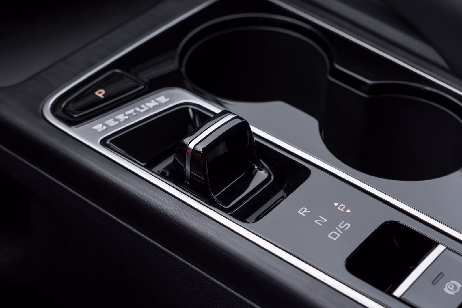 Bestune B70 — селектор автоматической трансмиссии