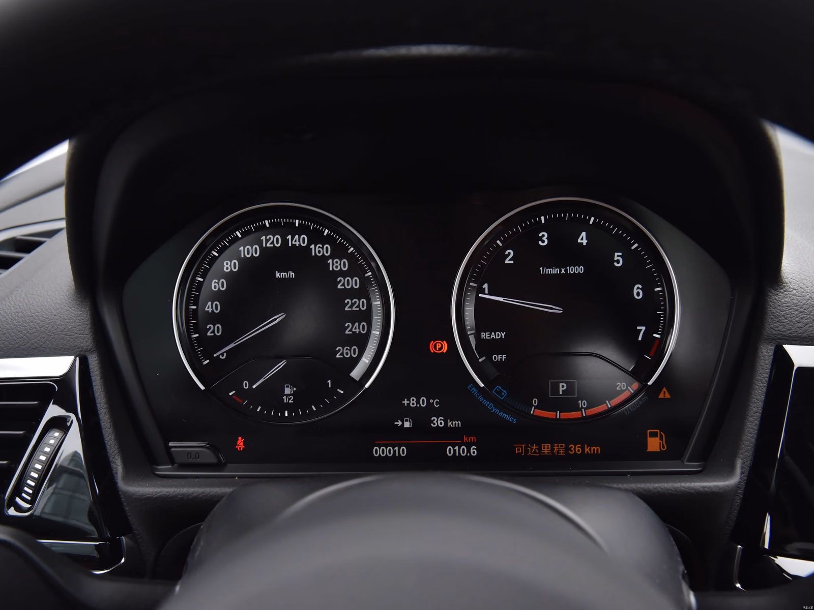 Приборная панель BMW 1 серии седан