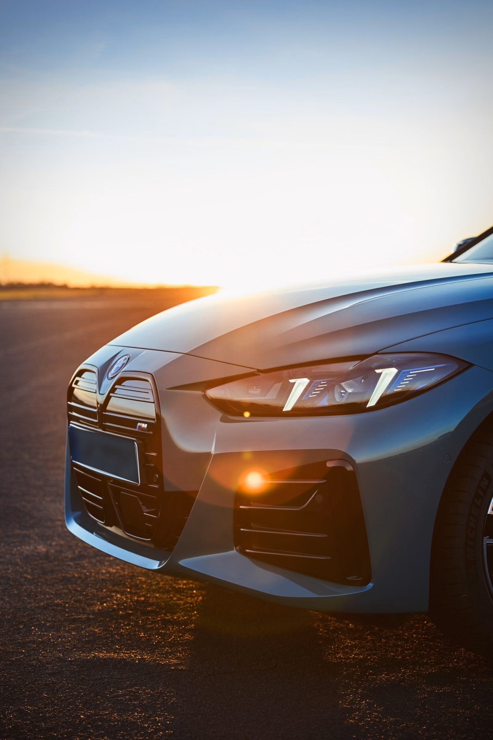 BMW i4 — вид сзади