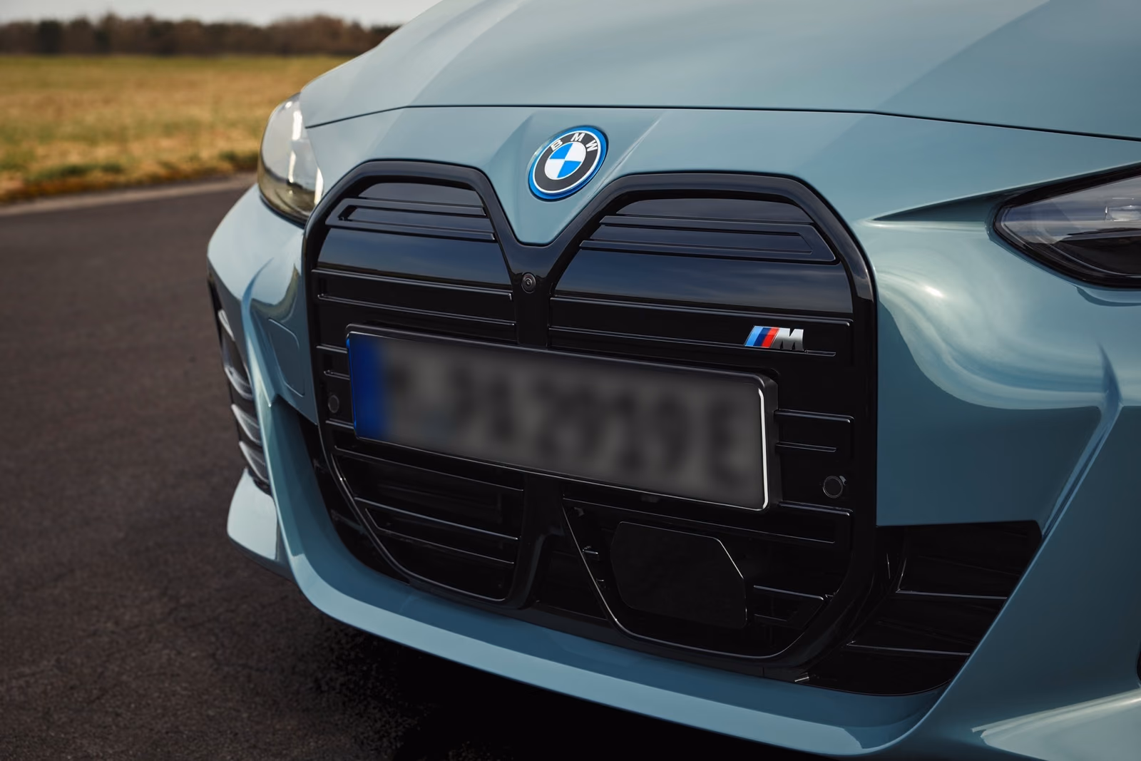 BMW i4 — в студии