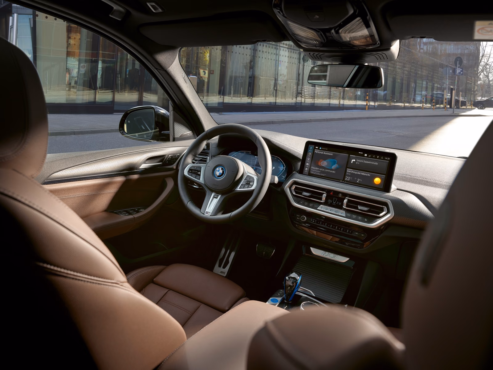 Центральный дисплей BMW iX3