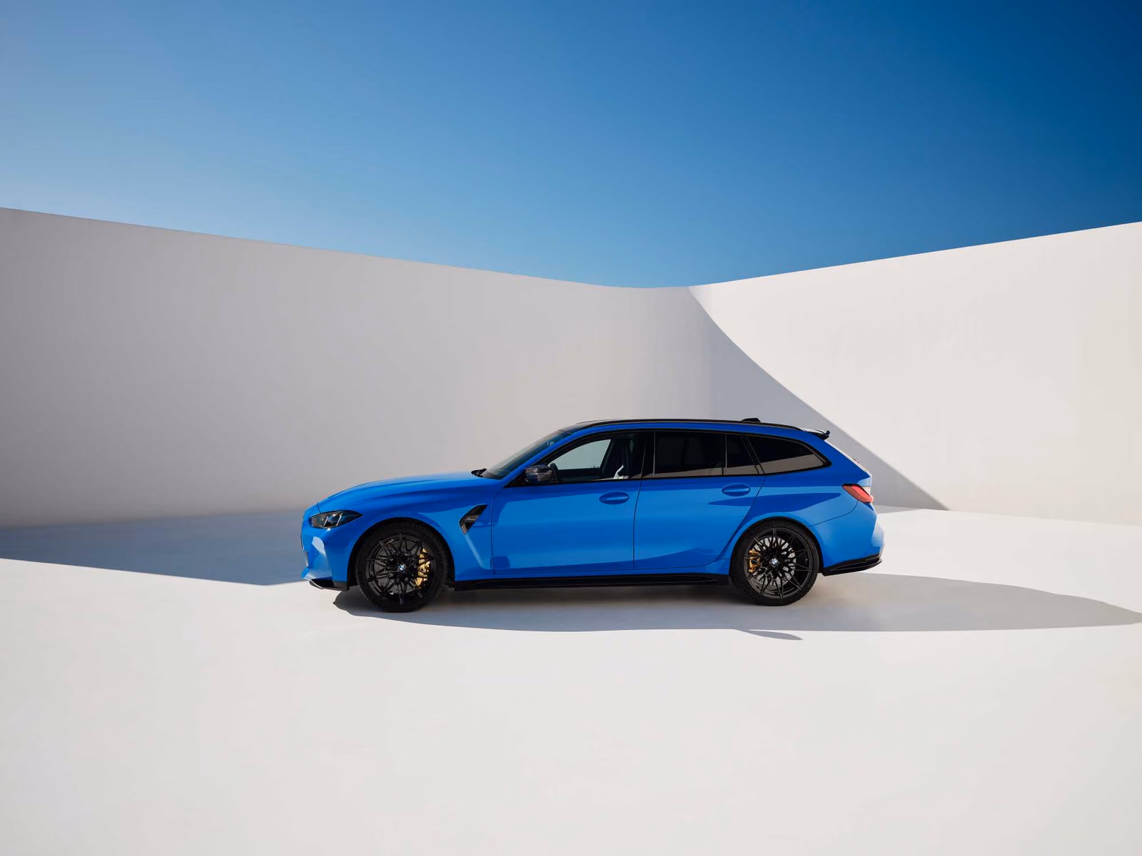 BMW M3 Touring G81 — профиль универсала
