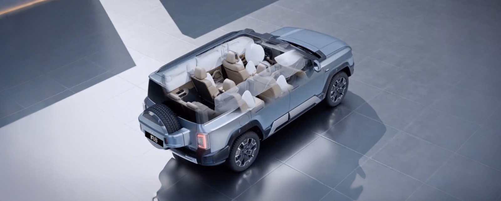 BYD Leopard 8 — компоновка салона