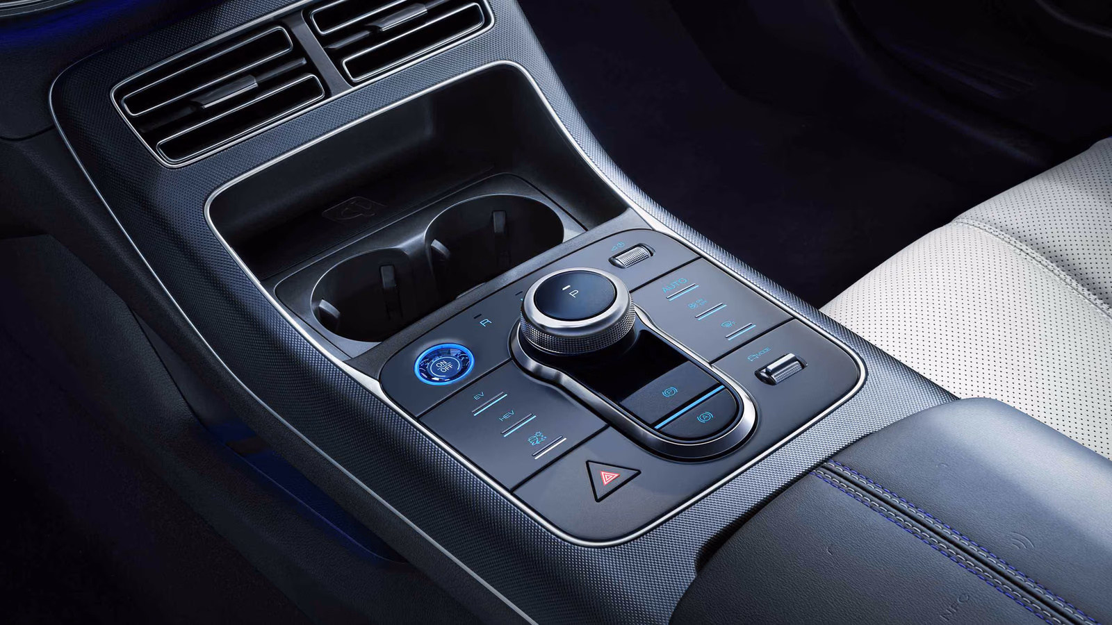 Центральная консоль BYD Qin