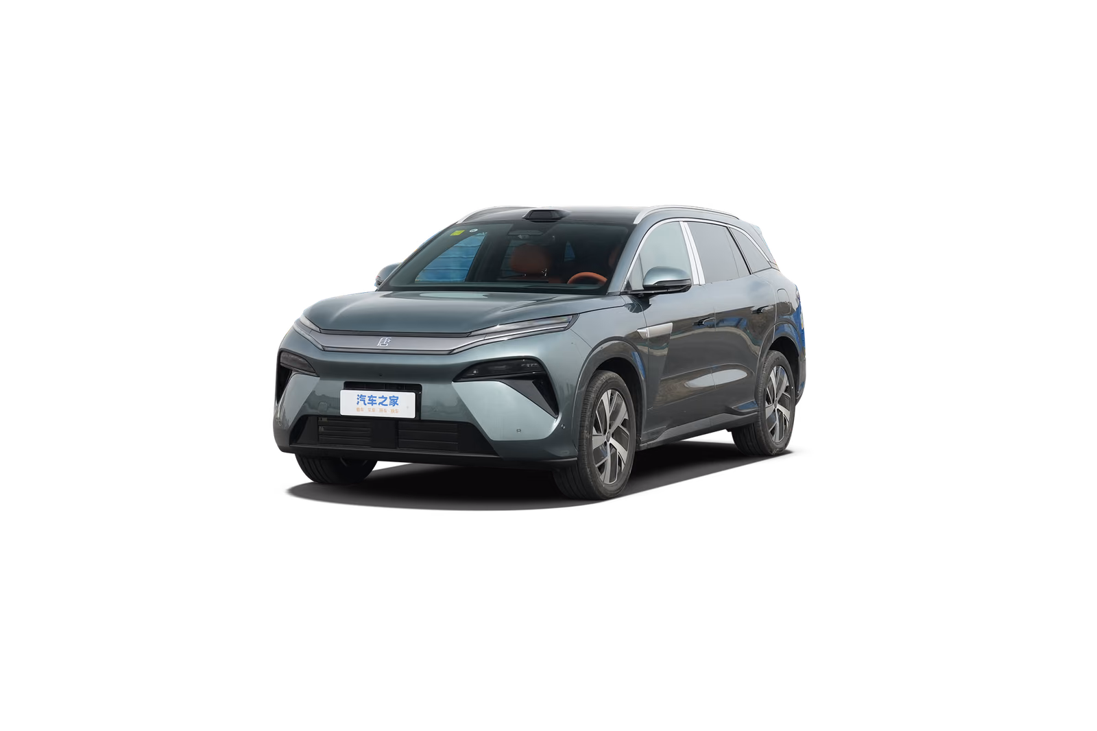 BYD Tang L DM — студийный вид спереди