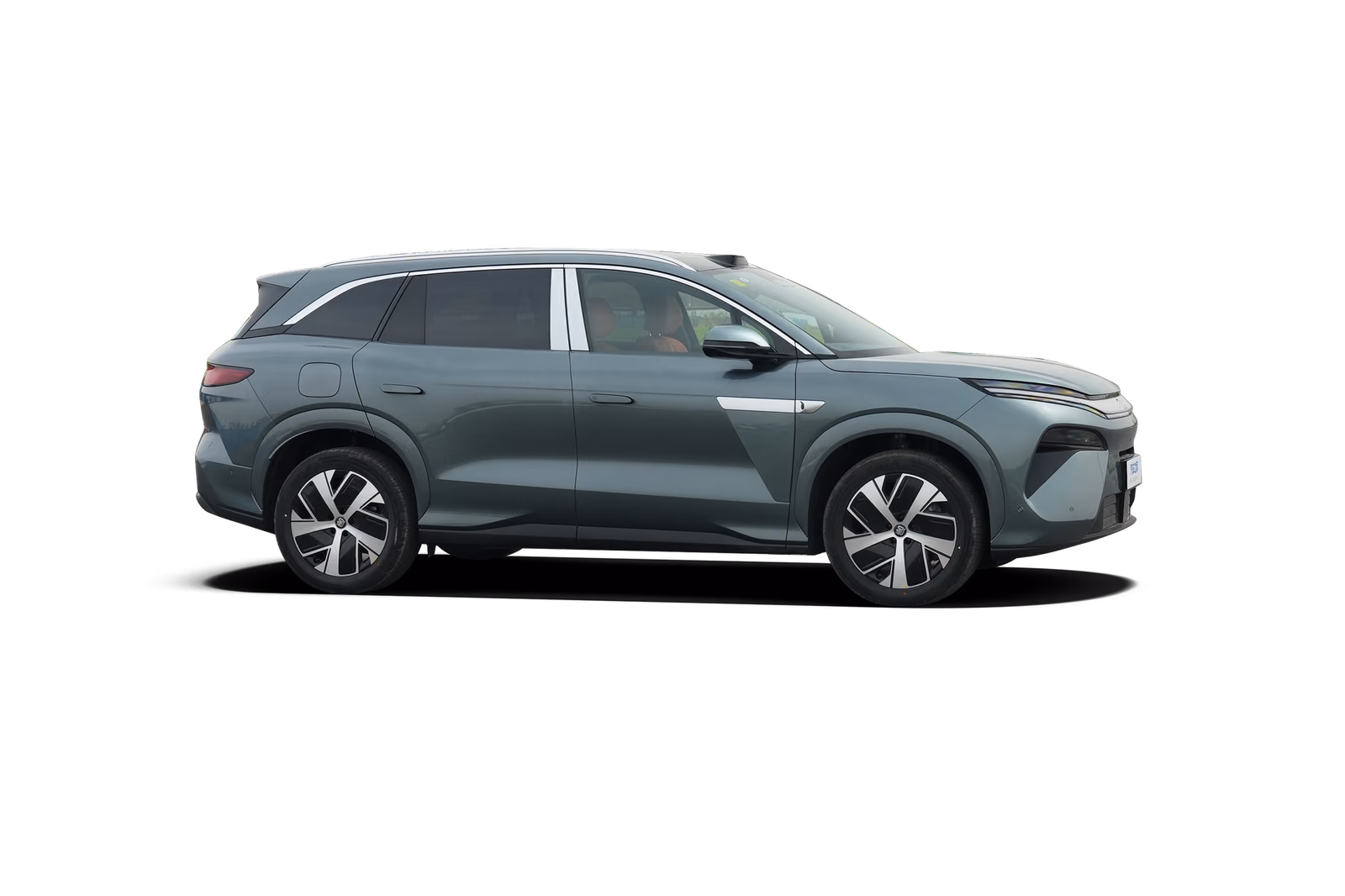 BYD Tang L DM — профиль