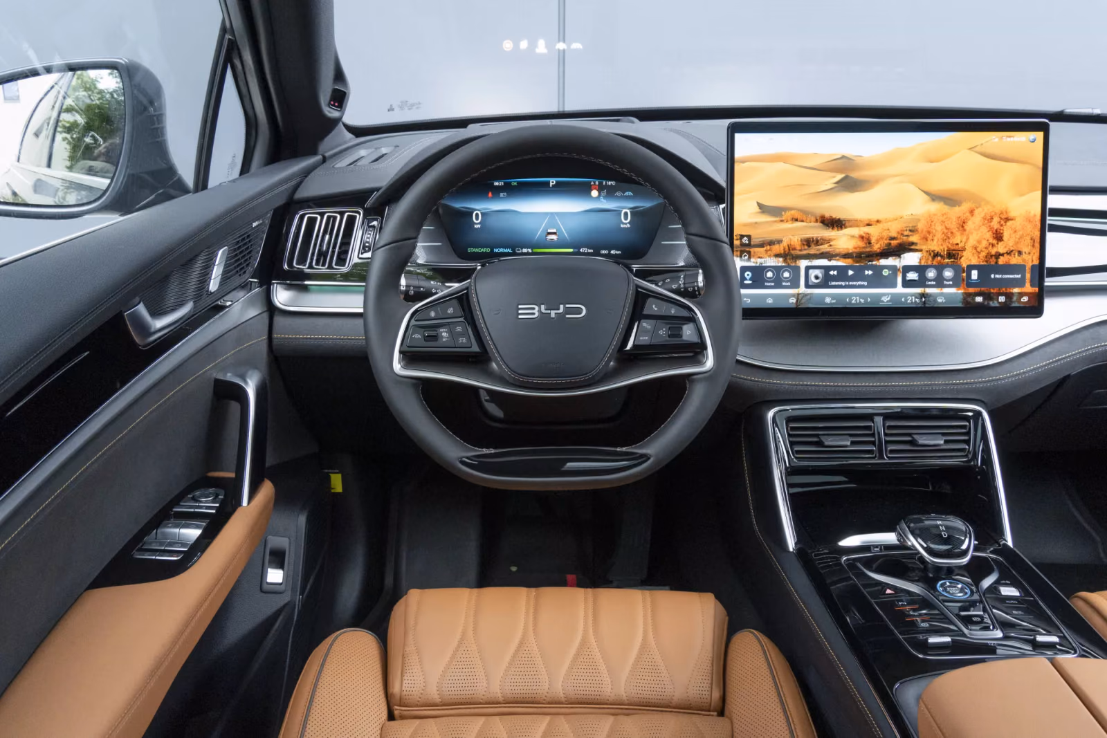 Кокпит BYD Tang с цифровой панелью