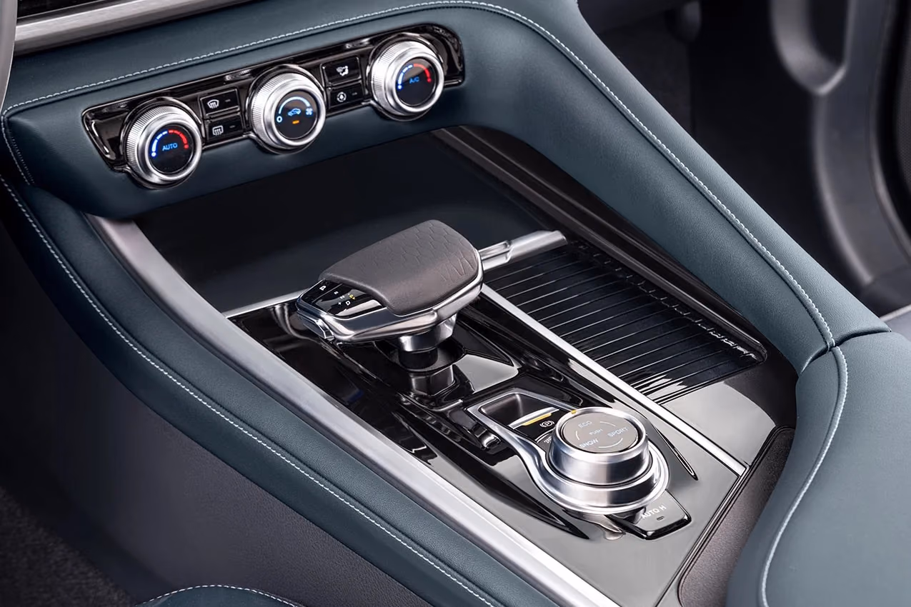Центральная консоль Changan CS95