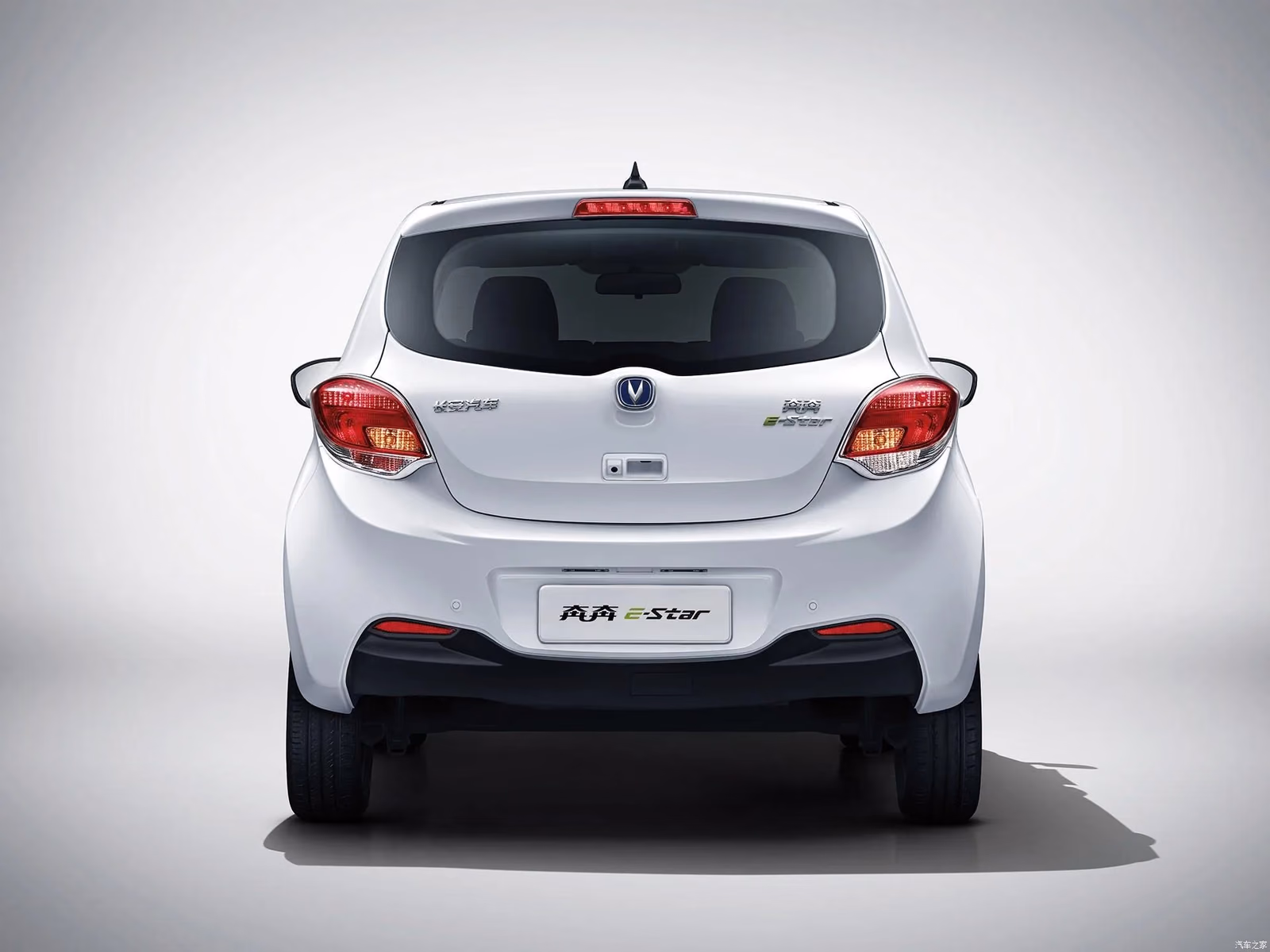 Changan E-Star — на природе