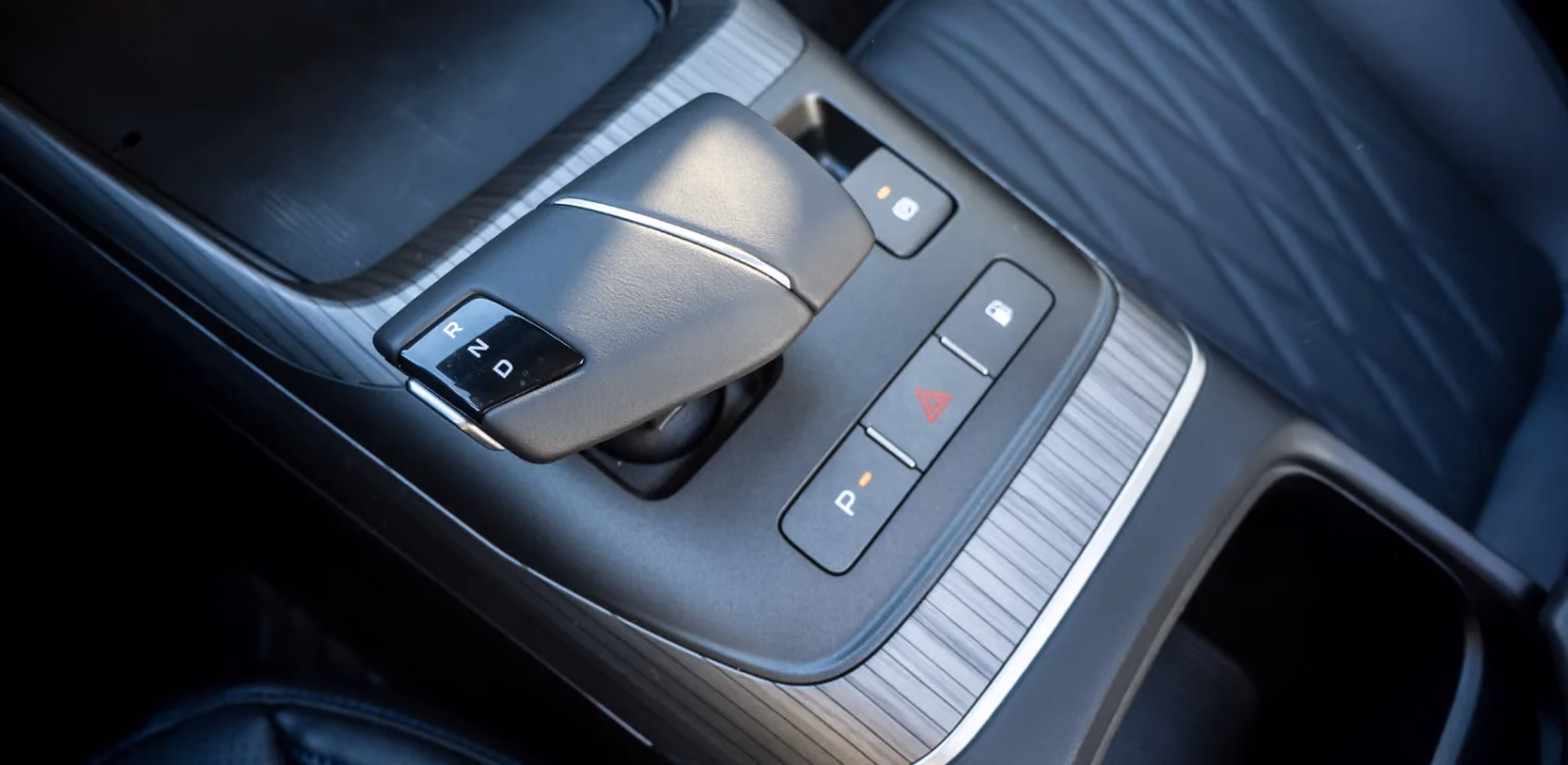 Центральная консоль Changan Eado Plus