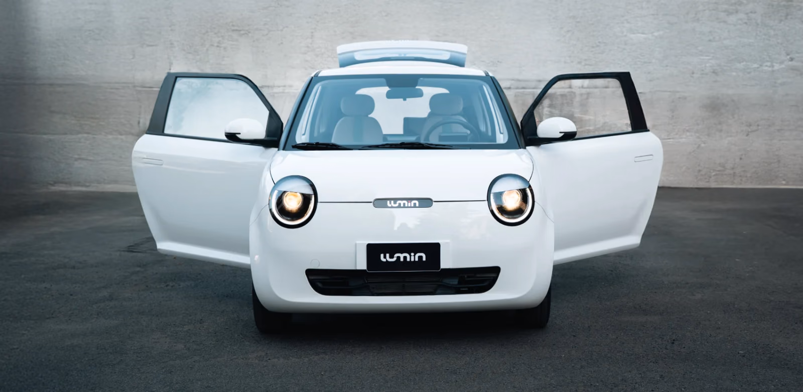Changan Lumin спереди с открытыми дверями