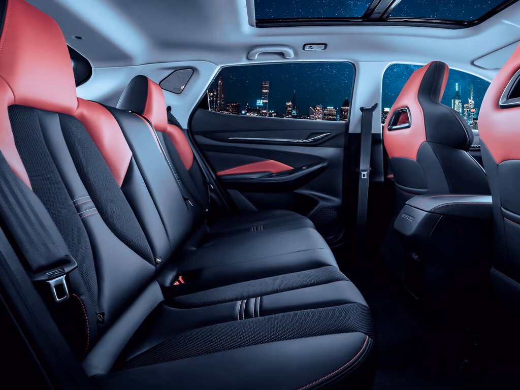 Changan Oshan X5 — задний ряд сидений