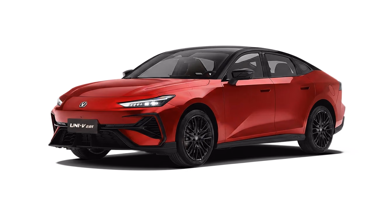 Changan UNI-V красного цвета в профиль
