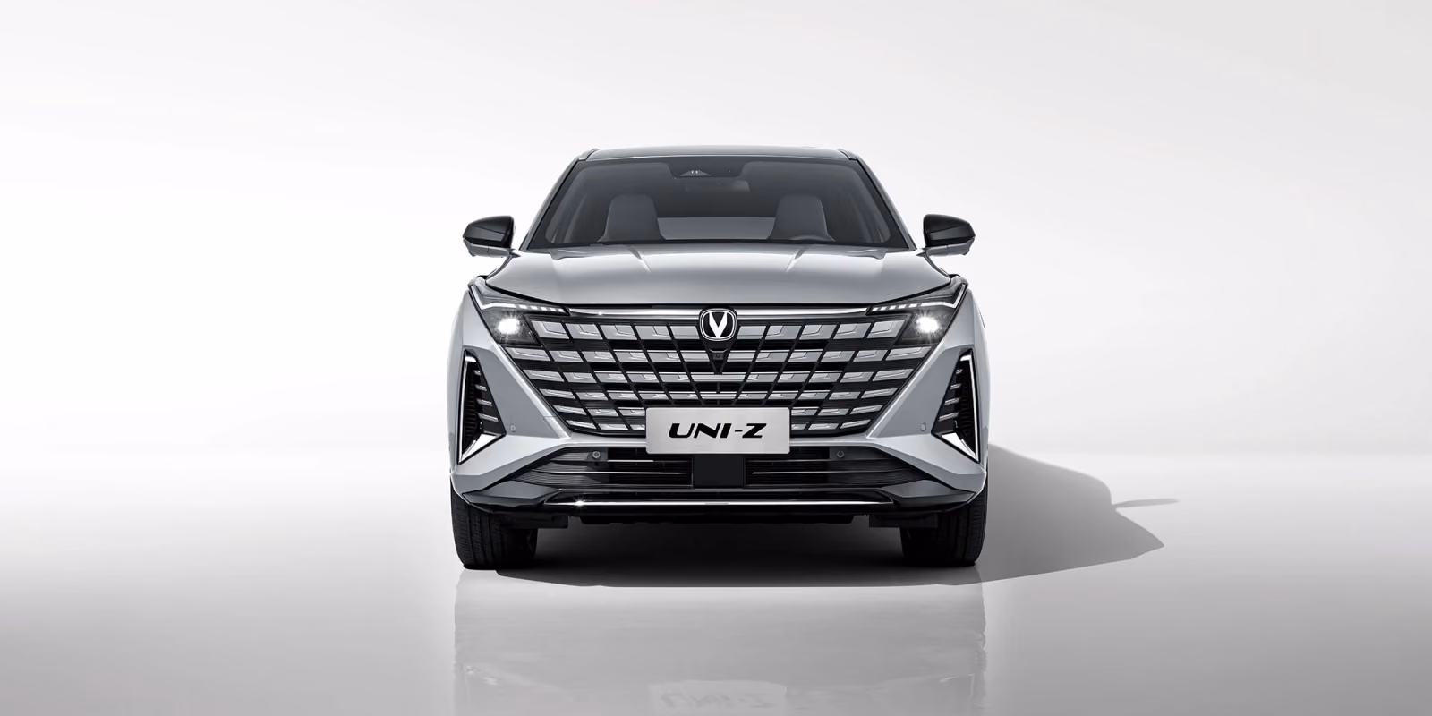 Передняя часть Changan UNI-Z