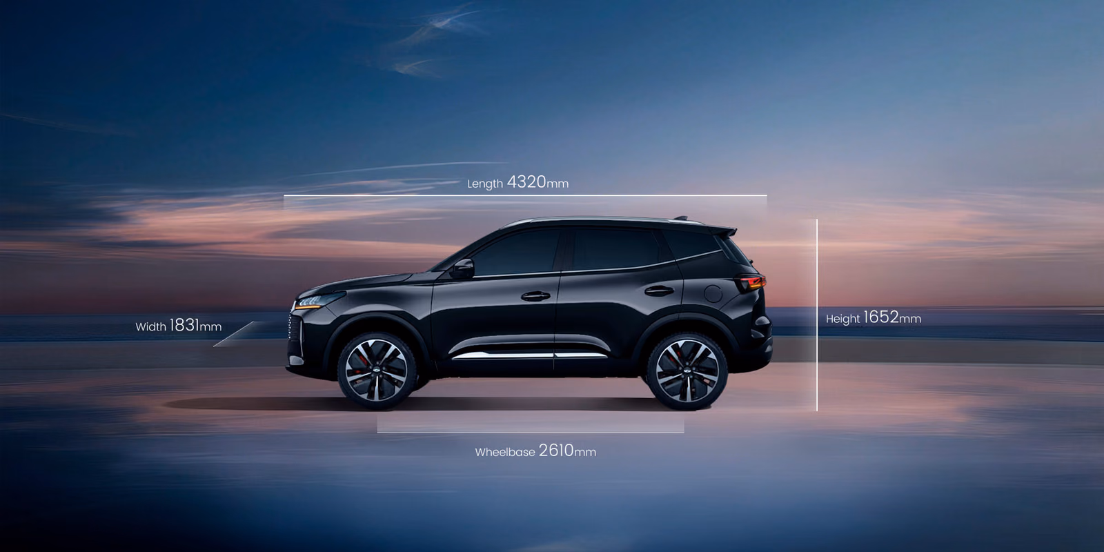 Чёрный Chery Tiggo 4 CSH в профиль
