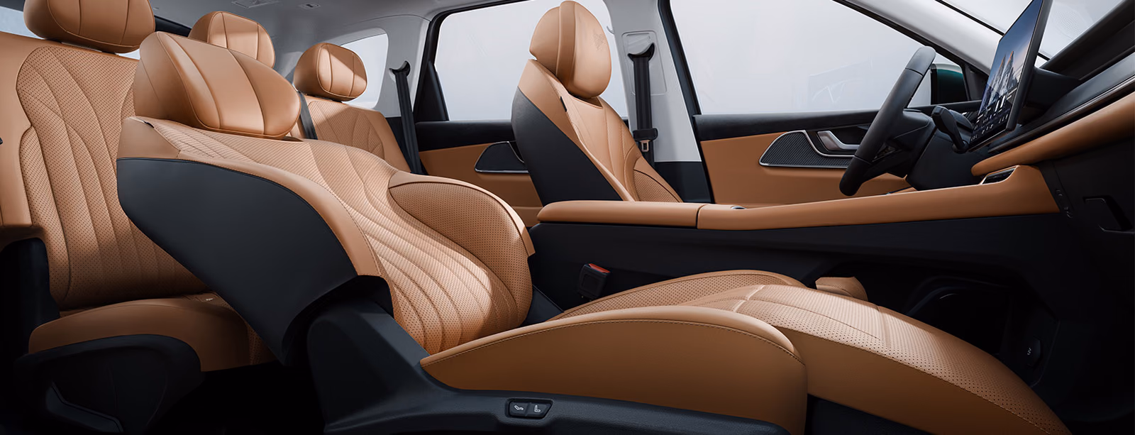 Передние кресла Chery Tiggo 9