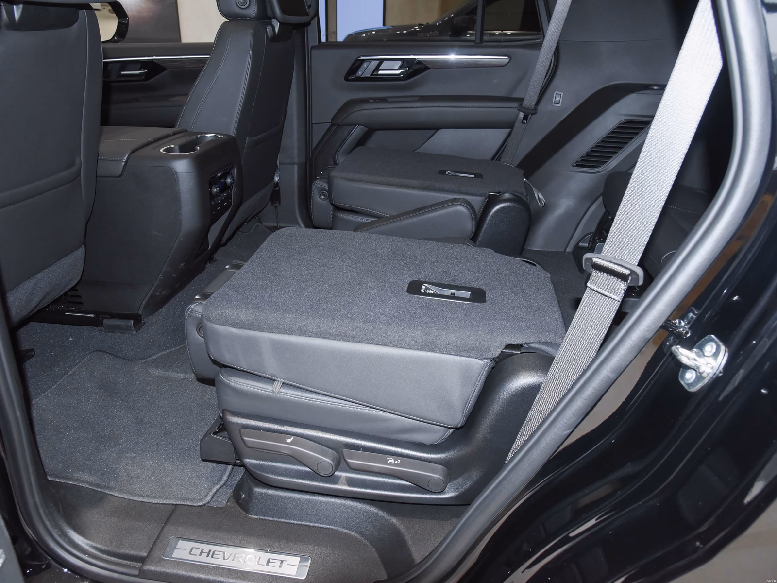 Третий ряд Chevrolet Tahoe