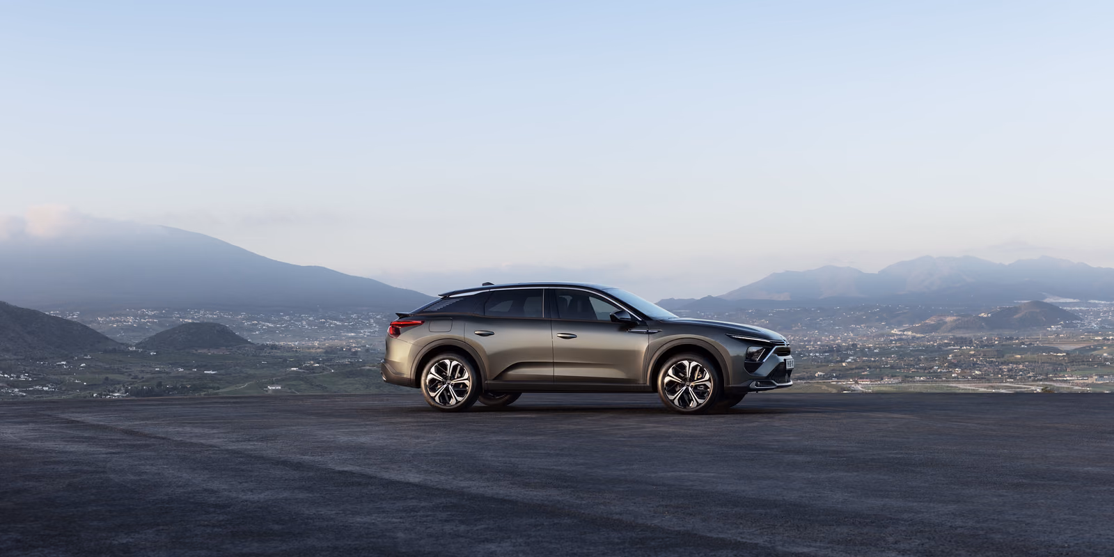 Citroen C5 X — в движении