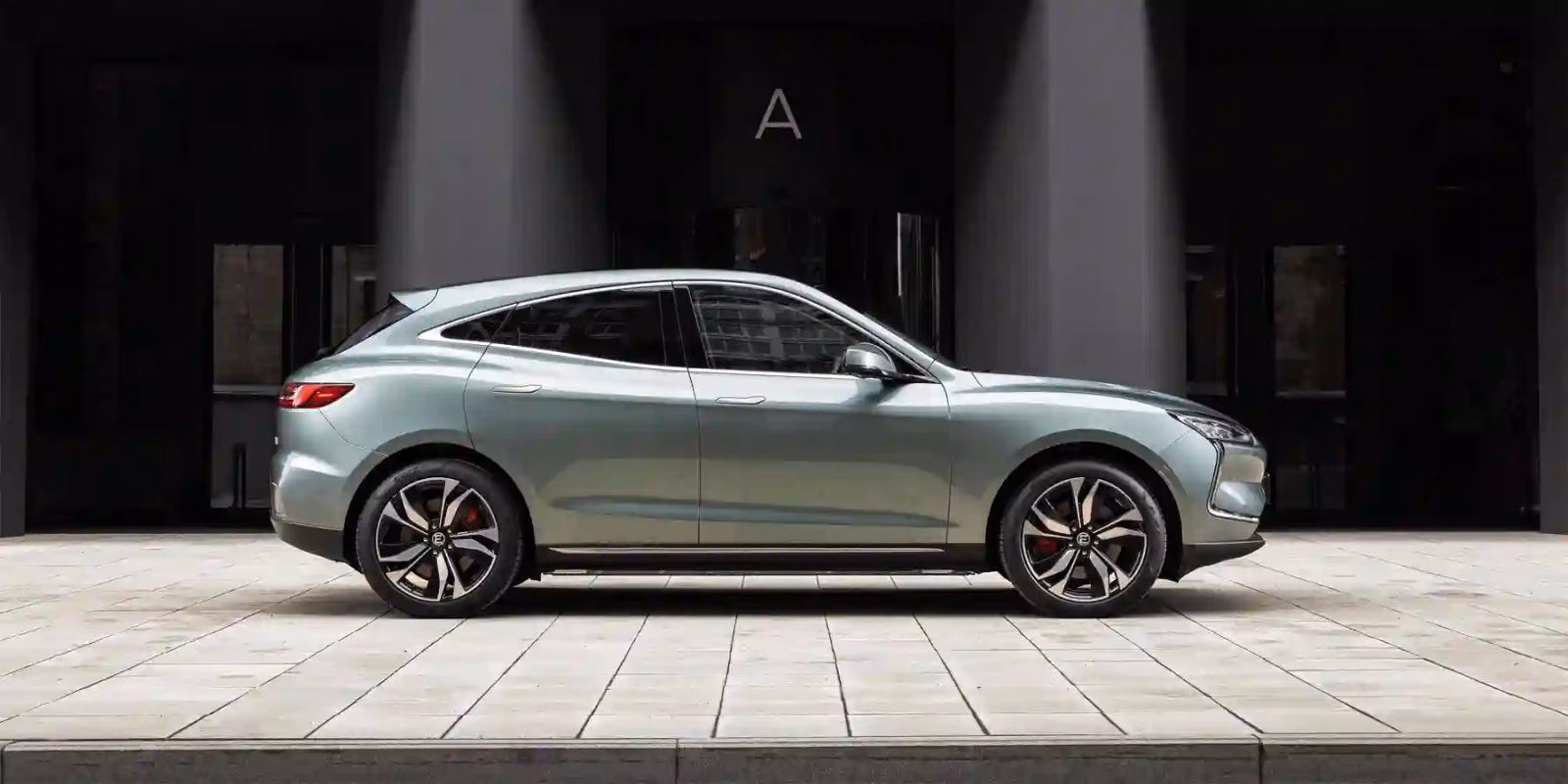 Evolute i-JET в профиль