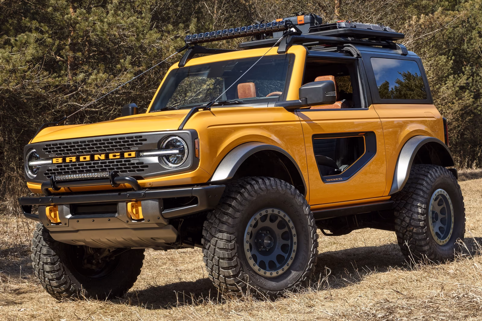 Ford Bronco — в движении