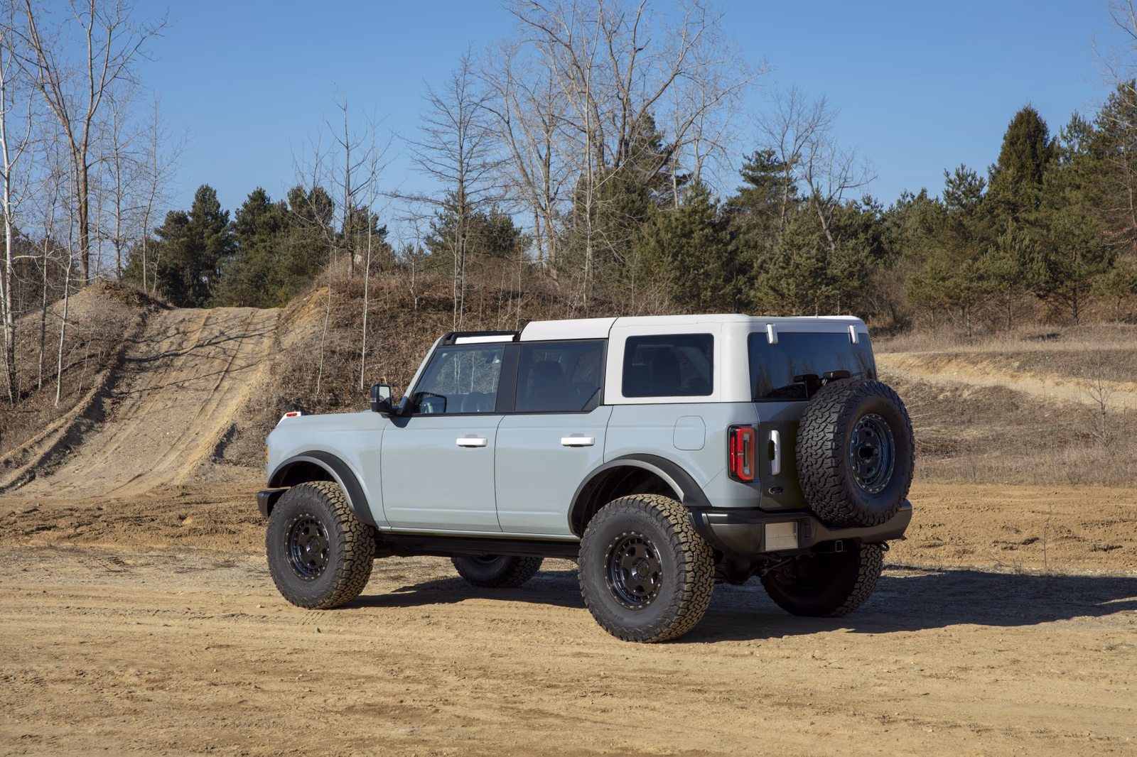 Ford Bronco — крупный план кузова