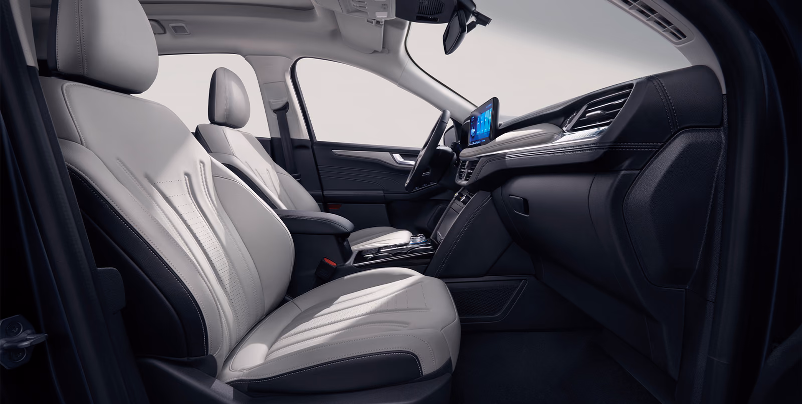 Ford Escape — официальные передние кресла
