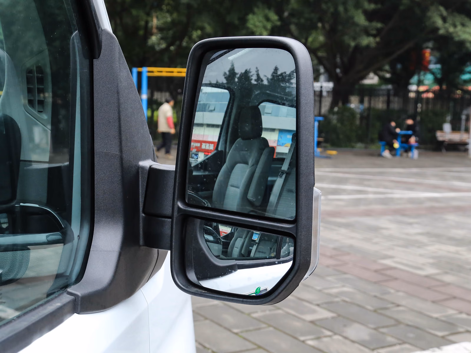 Ford Transit T8 — наружные зеркала