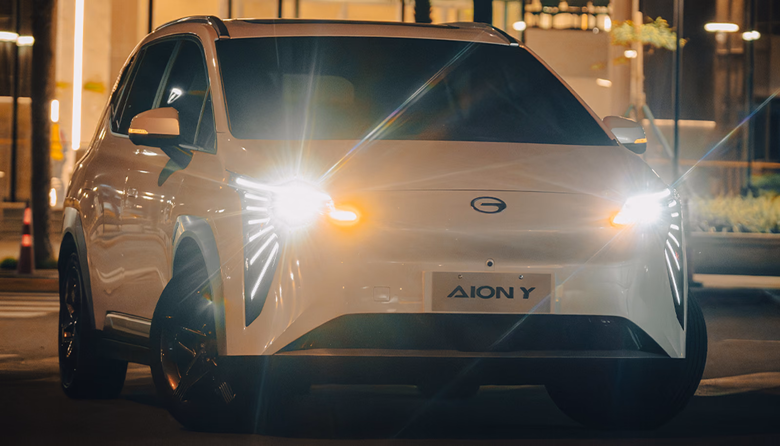 Передняя оптика GAC Aion Y Plus