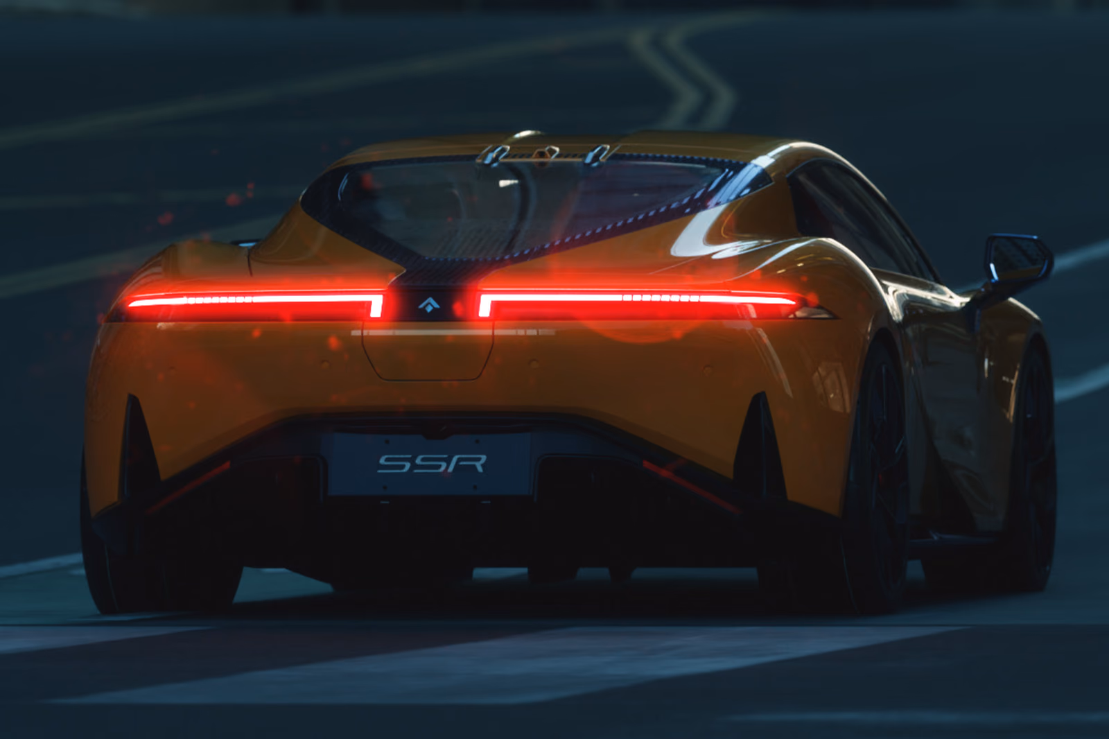 GAC Hyper SSR — задняя светотехника и антикрыло