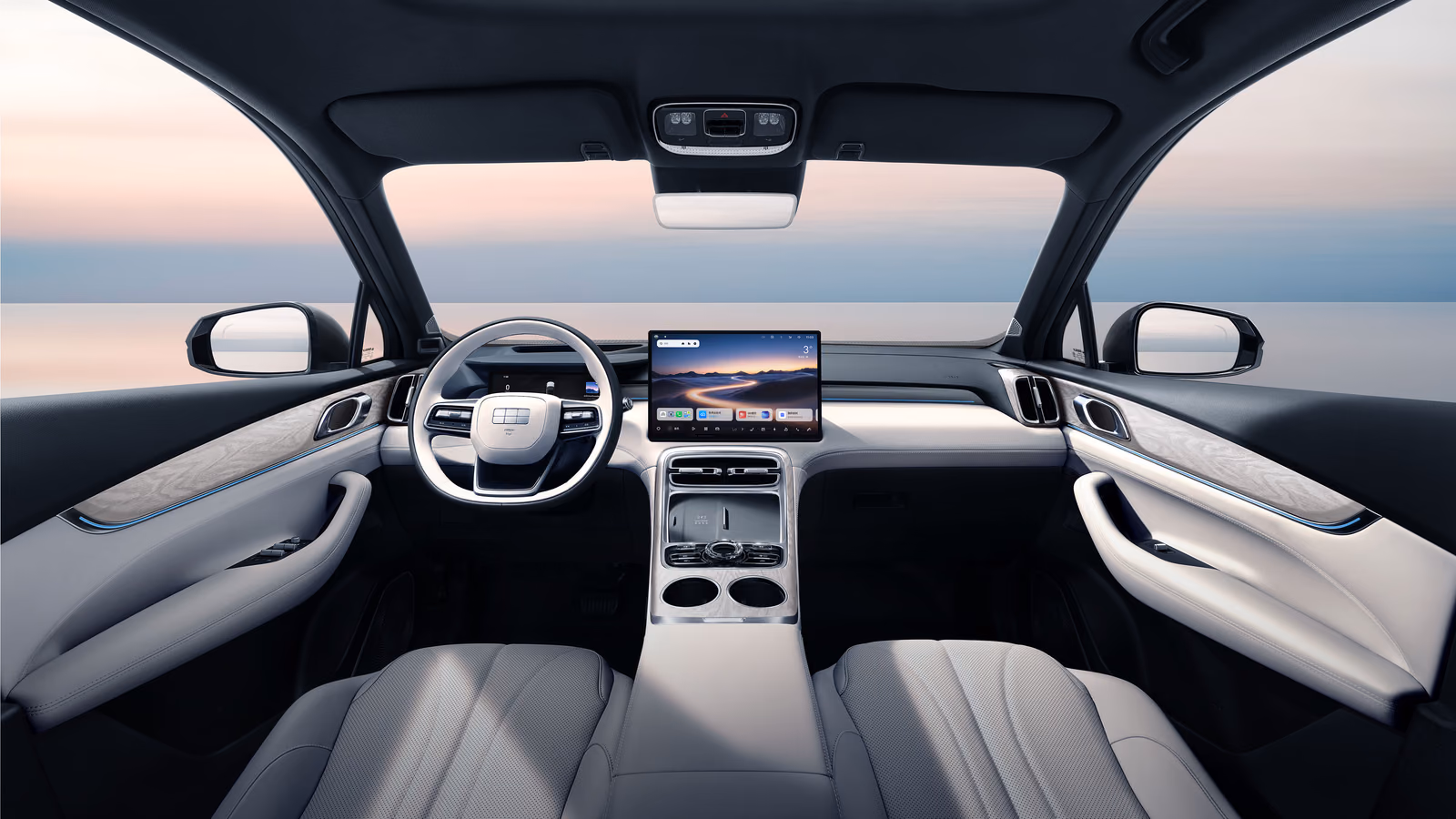 Салон Geely Galaxy M7 с коричневой отделкой