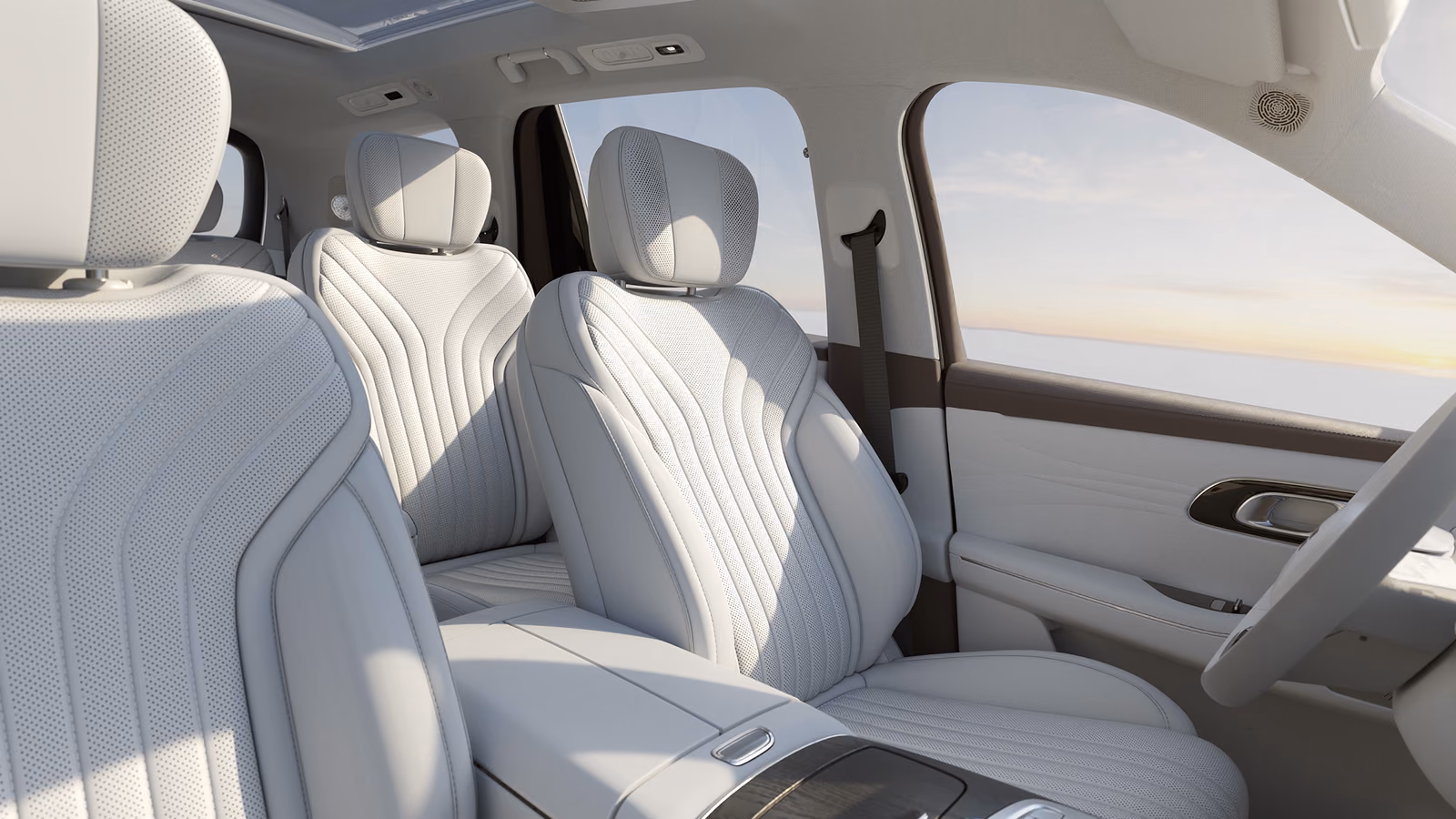 Кресла второго ряда Geely Galaxy M9
