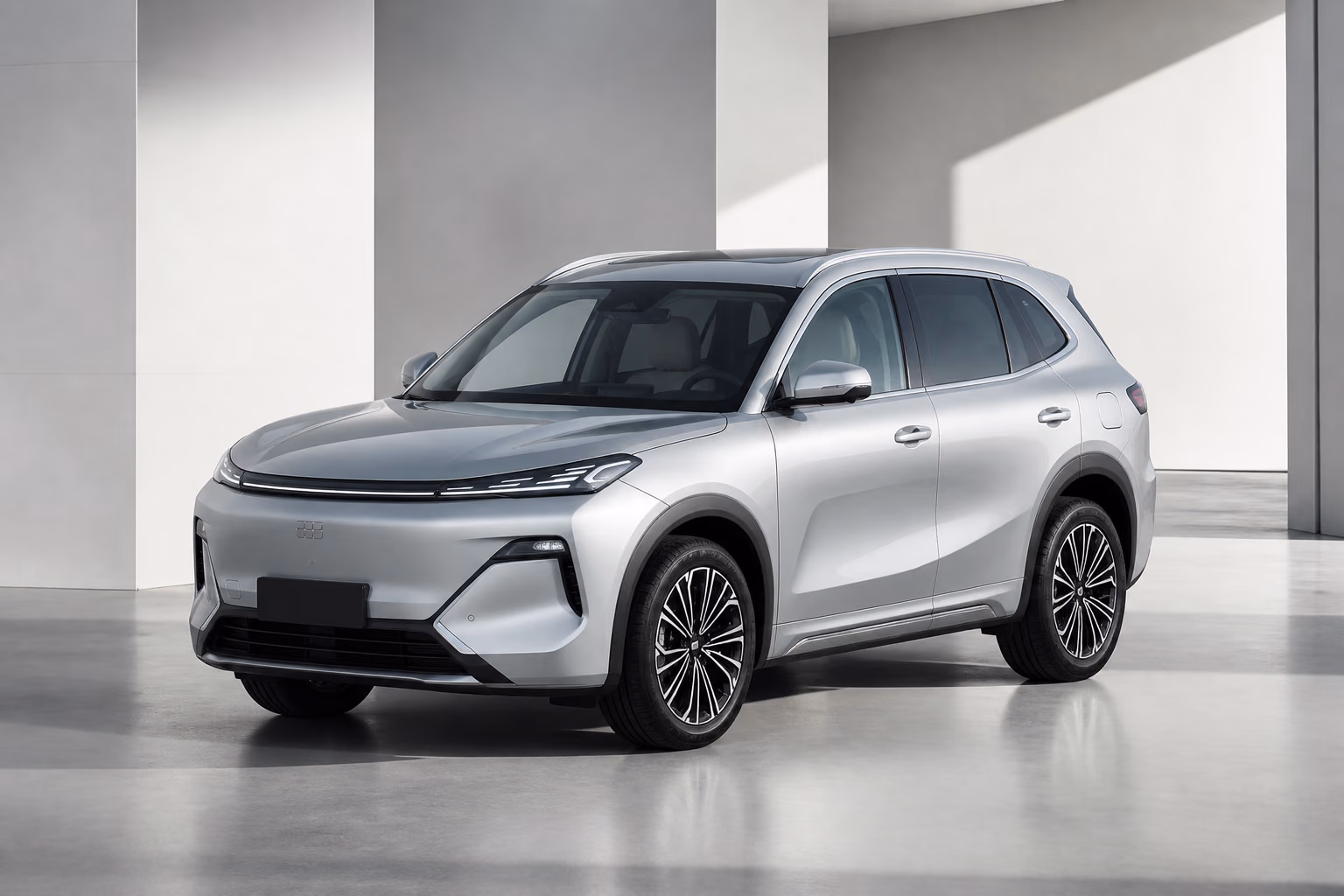 Geely Galaxy Starship 7 EM-i в светлой архитектурной студии