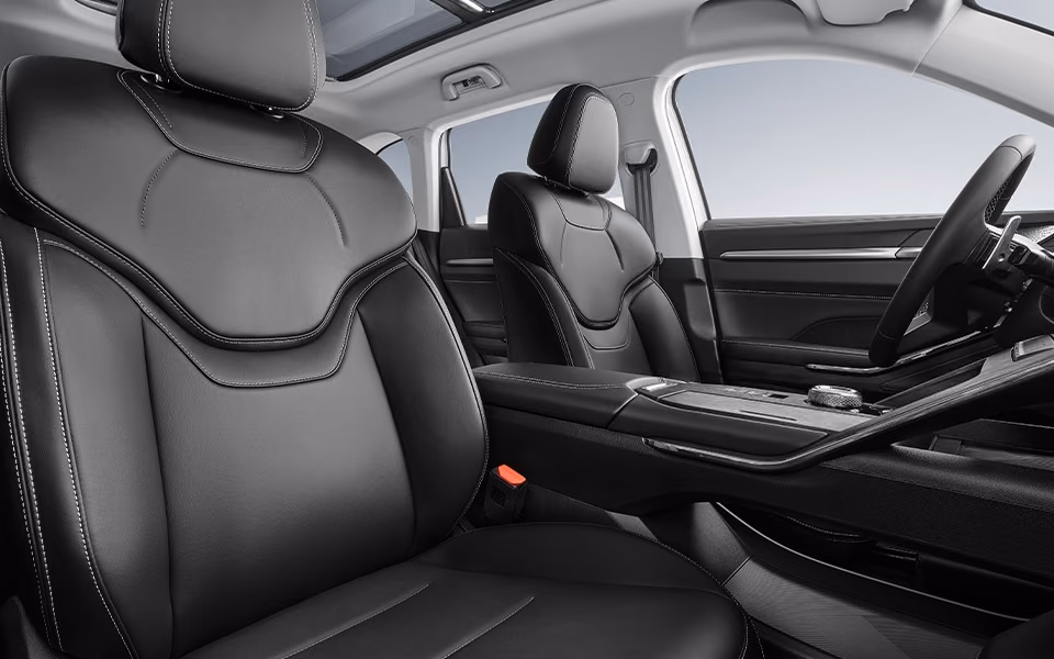 Салон Haval H6S, вид со стороны пассажира