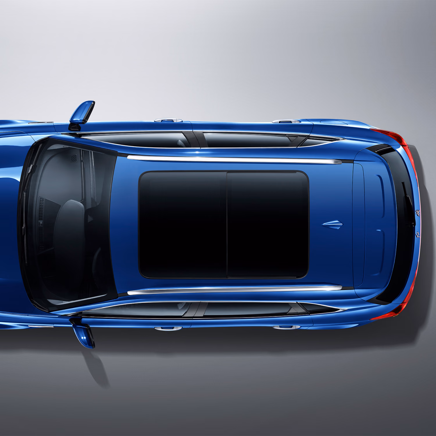 Hongqi HS5 сверху: панорамная крыша