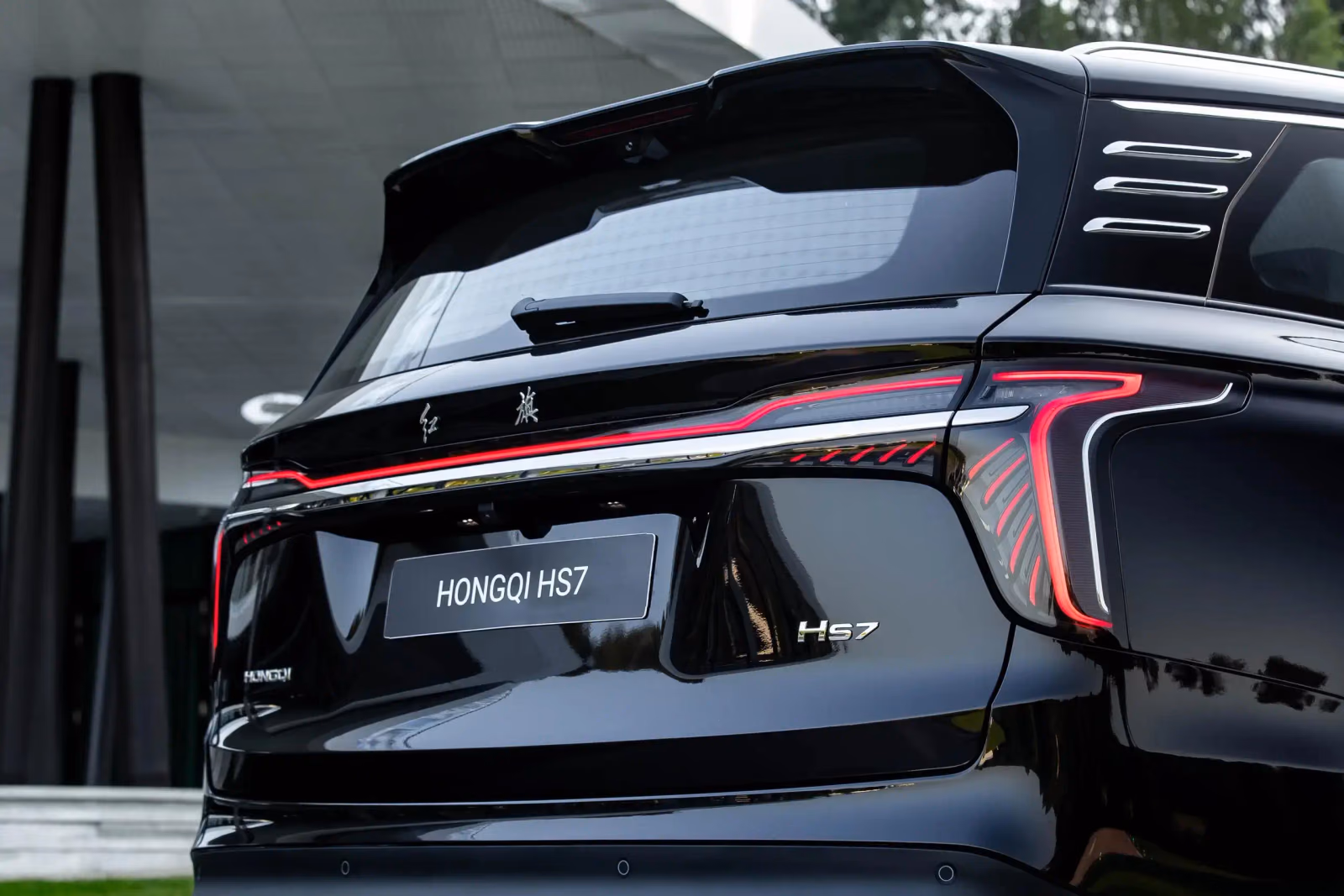 Задние фонари Hongqi HS7