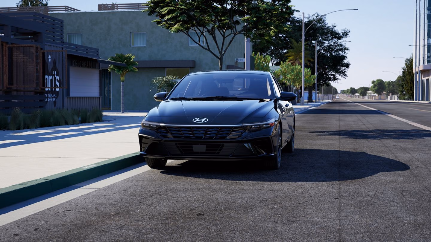 Hyundai Elantra, вид спереди