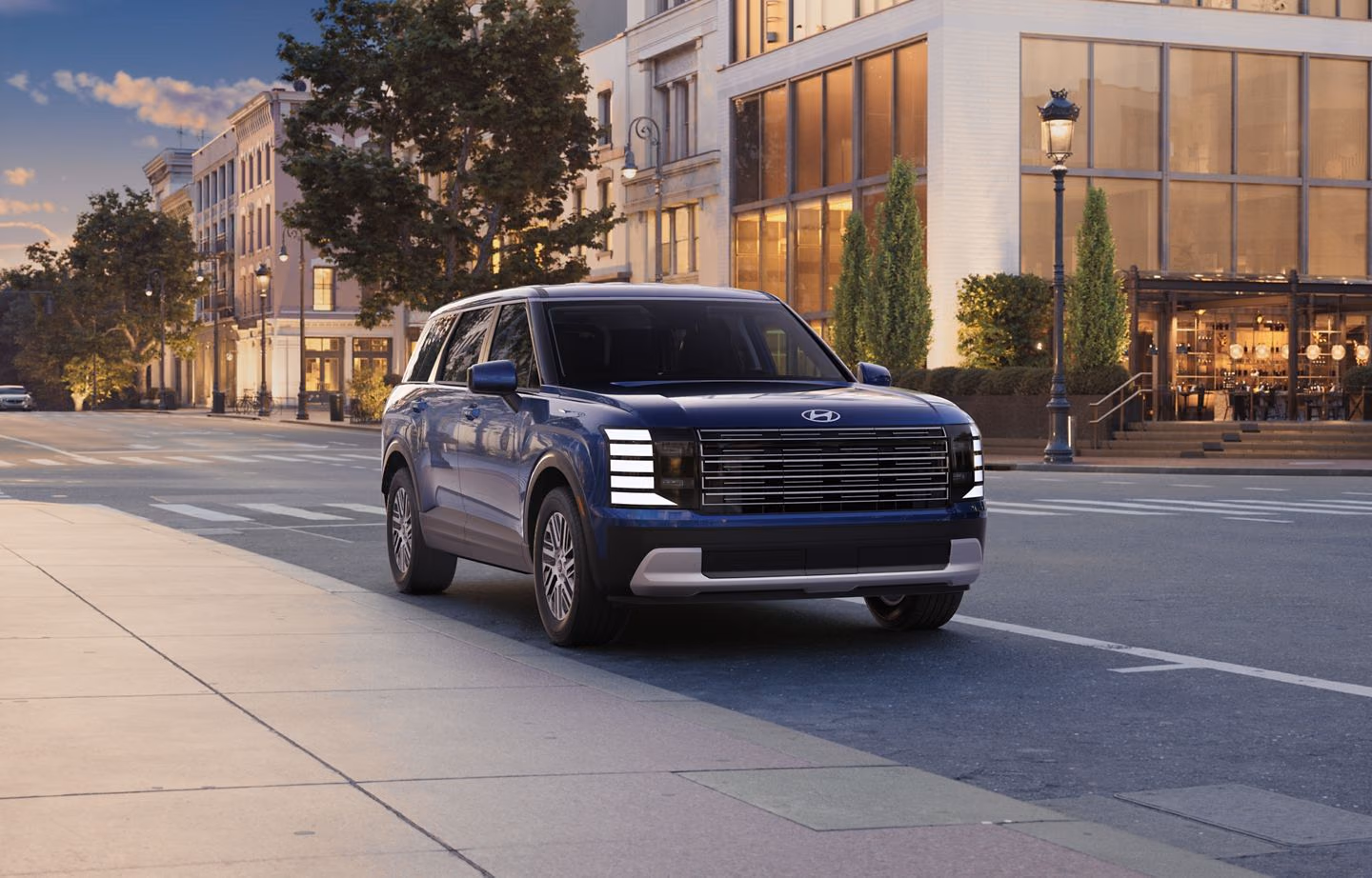 Hyundai Palisade спереди в три четверти