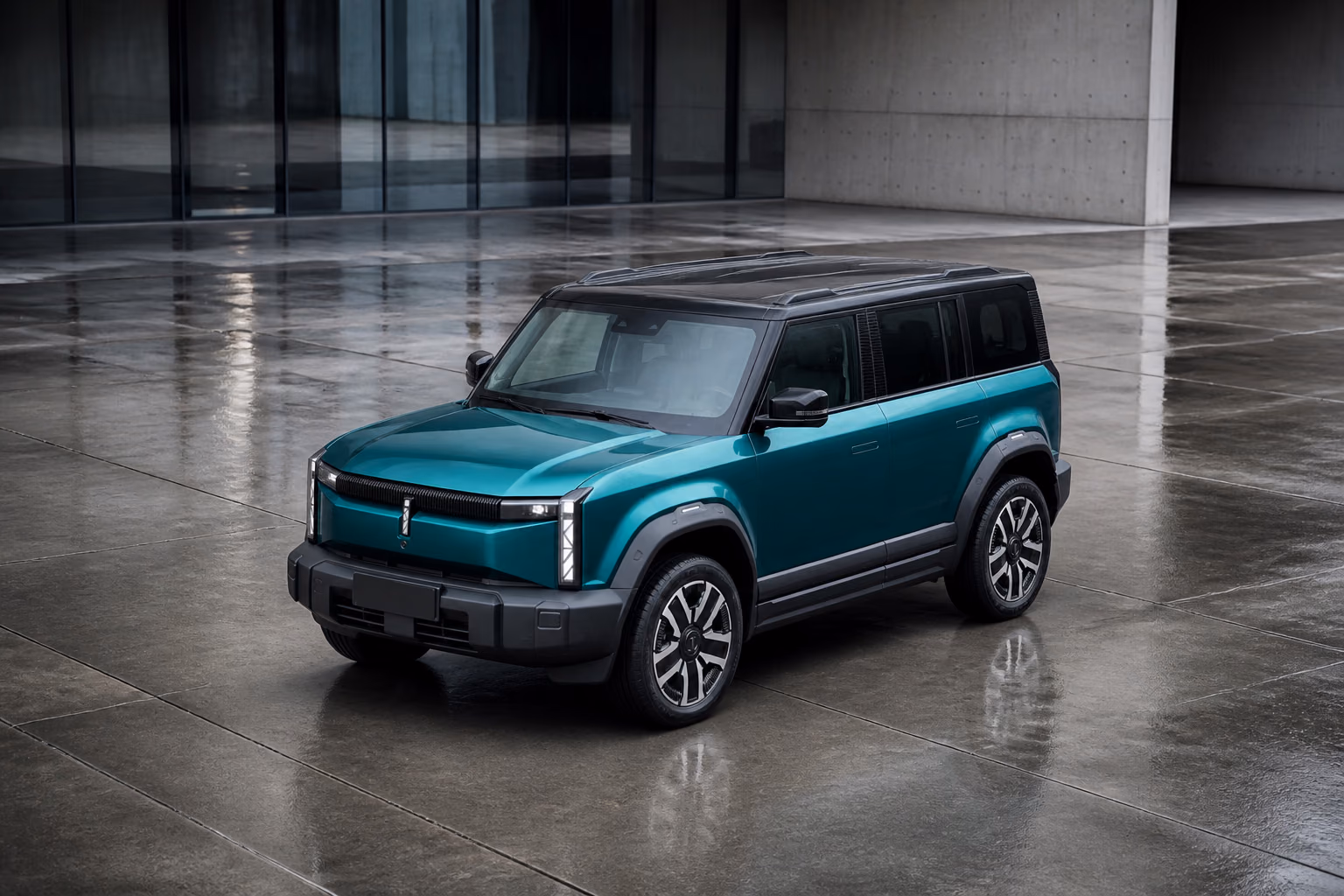 Бирюзовый iCAR 03 на архитектурной площадке после дождя