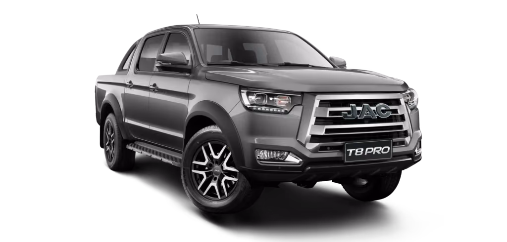 Серый JAC T8 Pro в студии
