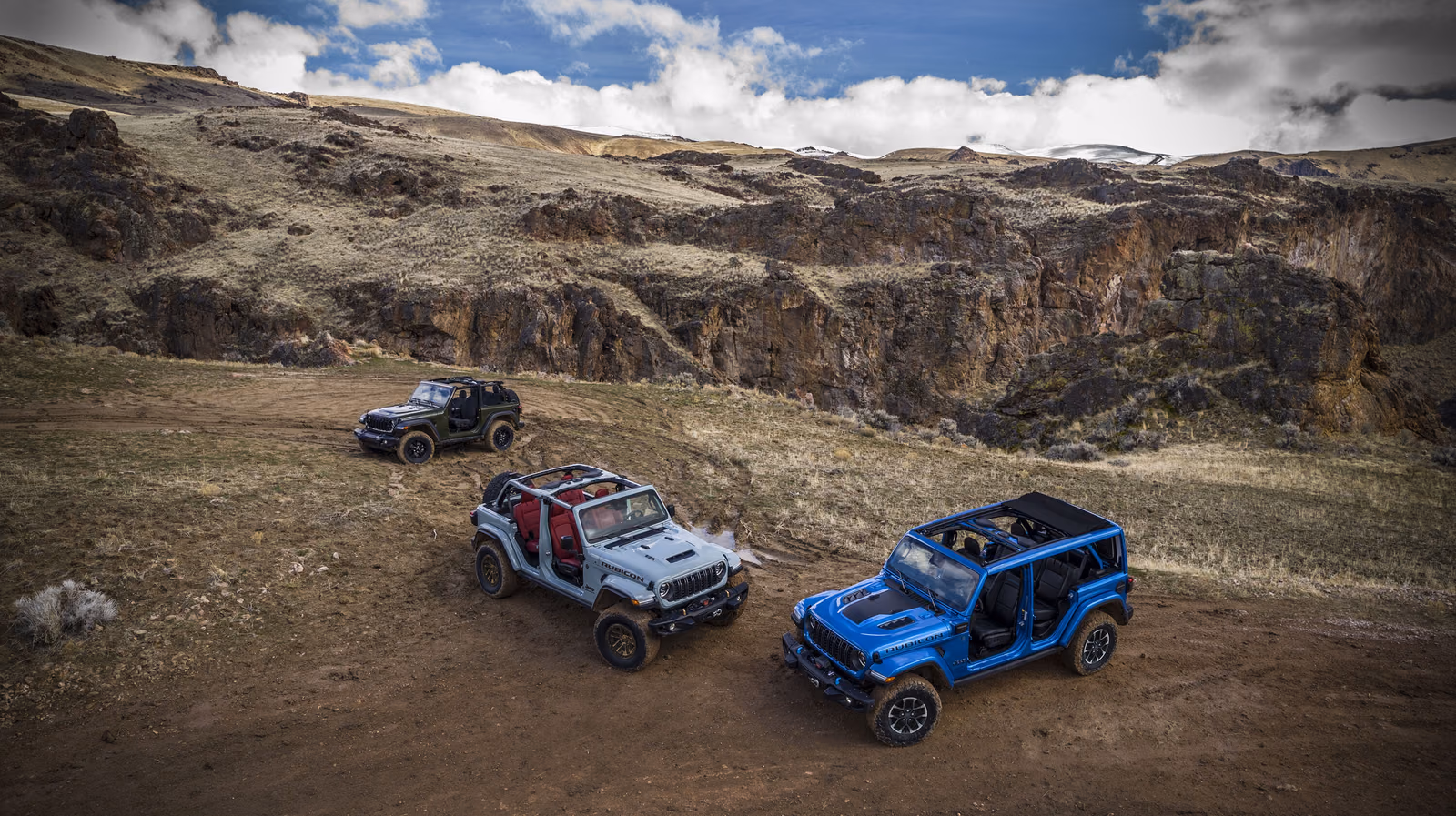 Jeep Wrangler — вид сбоку
