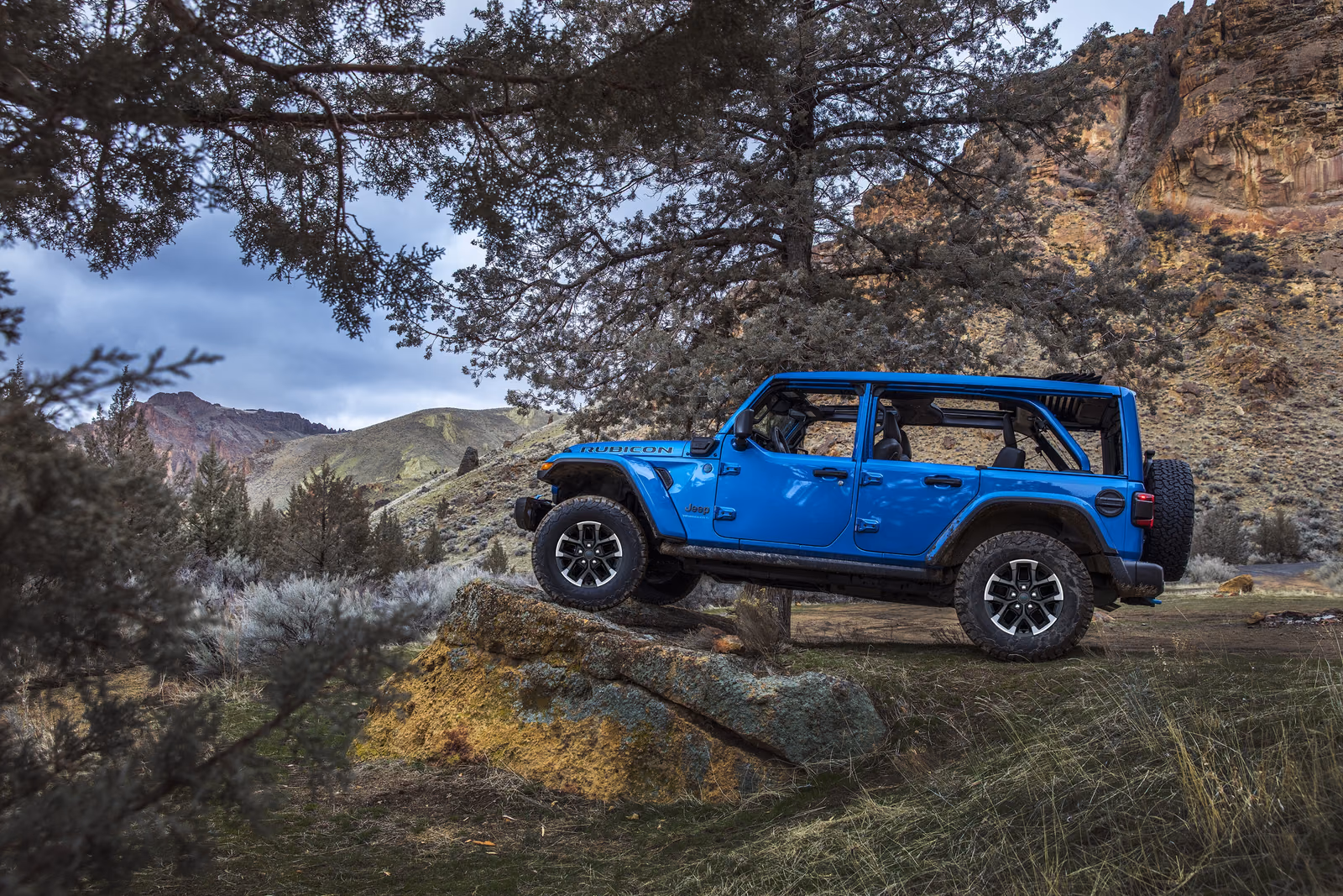 Jeep Wrangler — в движении