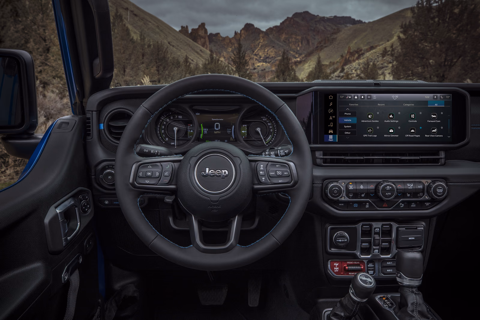 Jeep Wrangler — салон