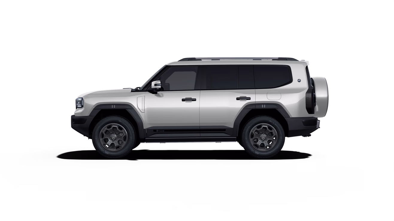 Белый Jetour G700, профиль кузова